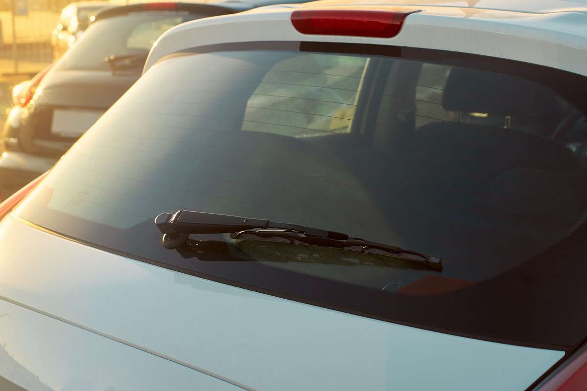 Sonnenschutz fürs Auto: Tönungsfolie nachrüsten